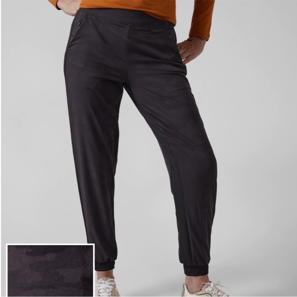 Athleta Charcoal Jogger Pants